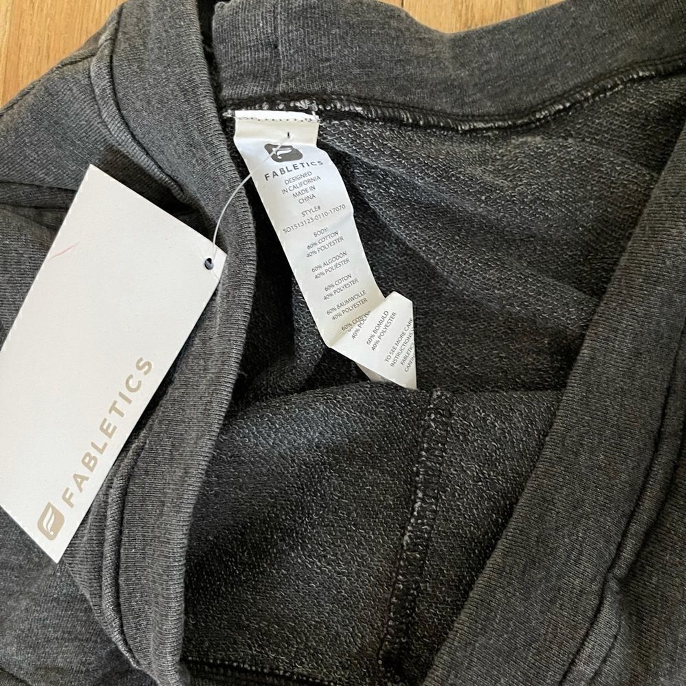 New fabletics shorts sz xxL - Picture 6 of 15